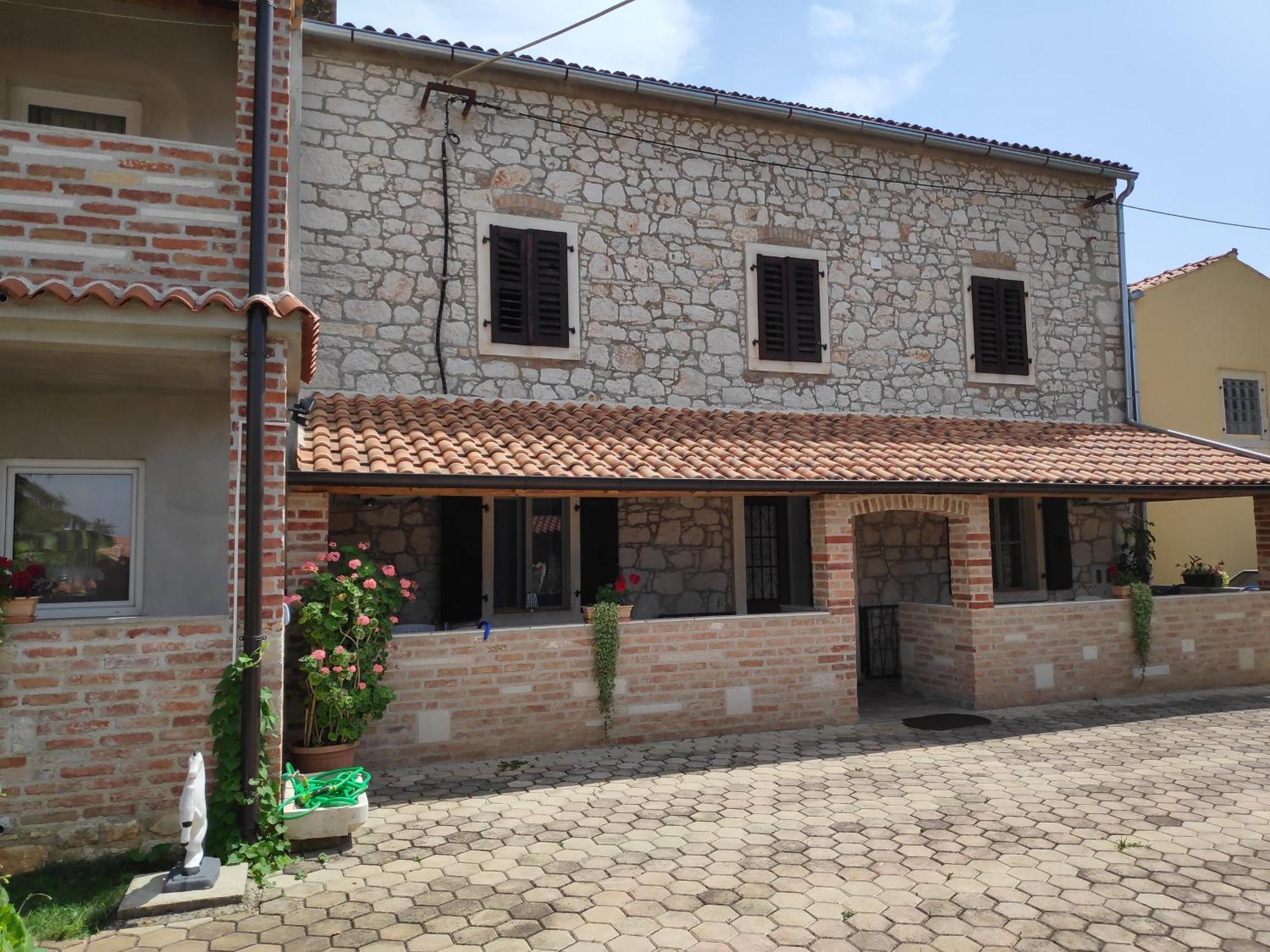 Apartmani Memic 100 M Do Plaze, Apartments Memic Only 100M From Beach Porec Room photo
